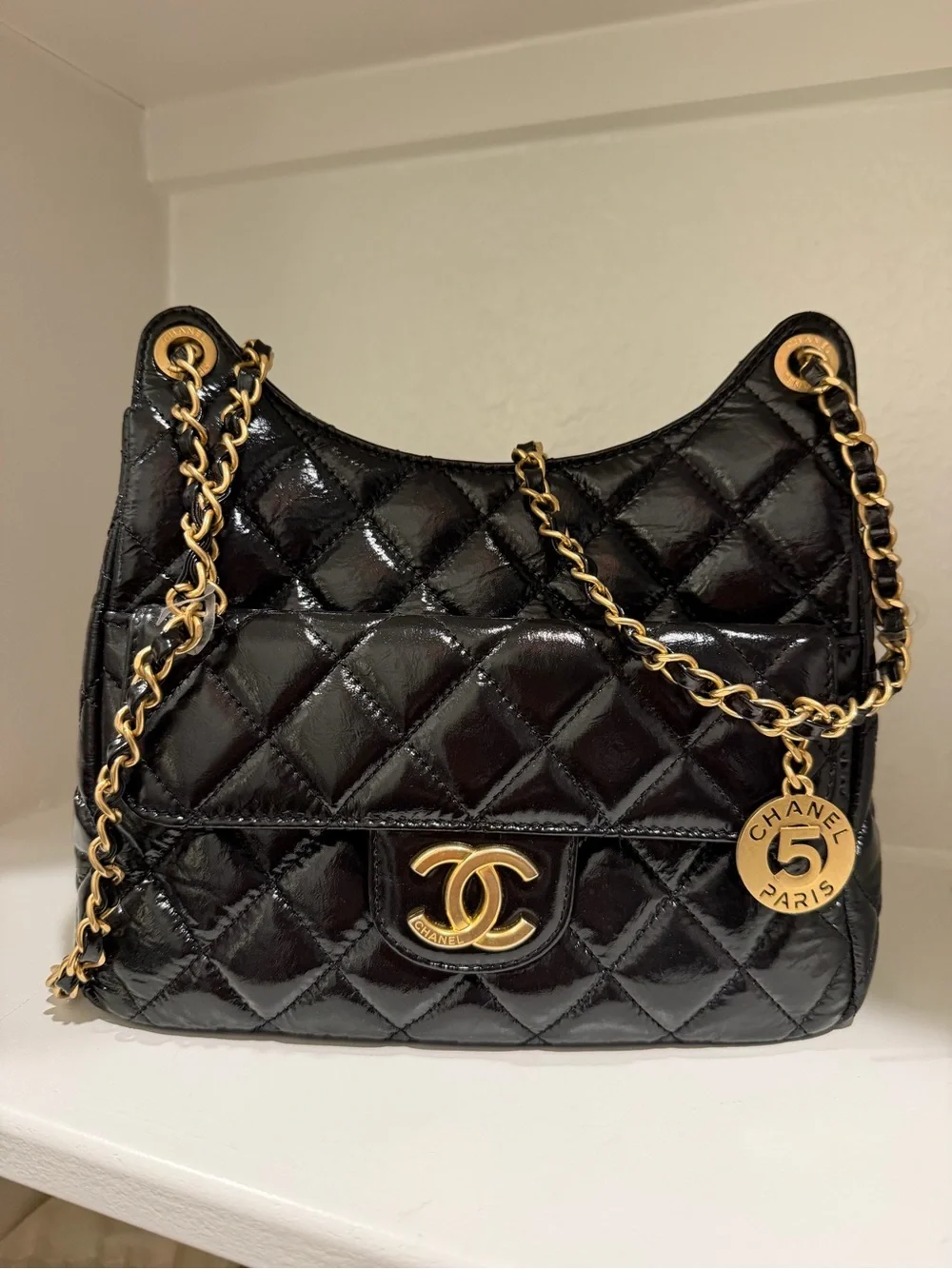 Chanel Shiny Crumpled Calfskin Quilted Wavy CC Hobo Black bag